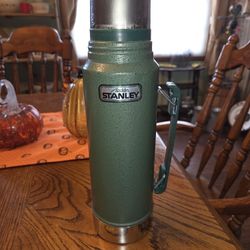 VINTAGE THERMOS CHROME & GREEN VACUUM BOTTLE ALADDIN STANLEY 1 QUART A-944C USA