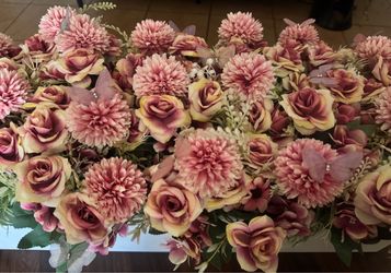 Centerpiece pink flowers