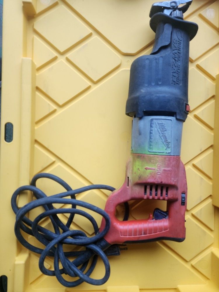 Milwaukee Corded Super Sawzall
