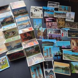 Lot Of 7 Vintage Souvenir Folders & 28 Vintage Postcards Circa 1930s & 1940s 