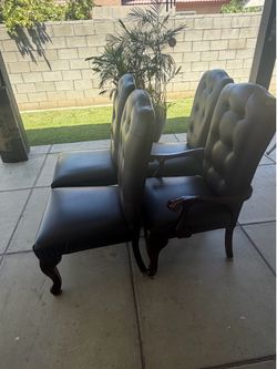 4 Dining Chairs