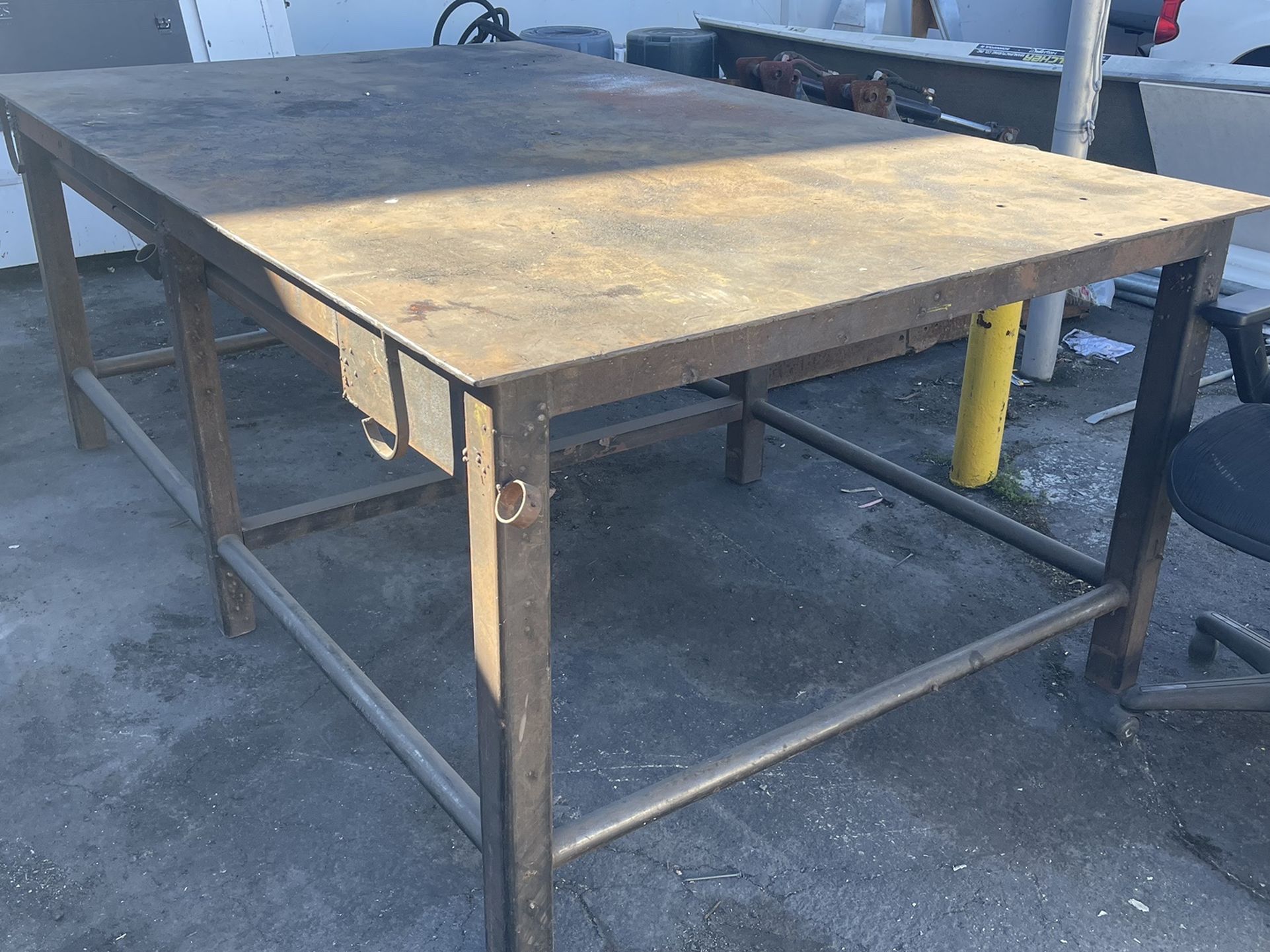 Welding Table 5x8. 3/8 Thick Top