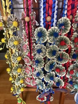 Money Leis 