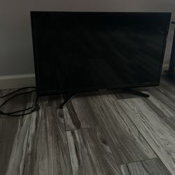 Hisense smart tv 40 inch 