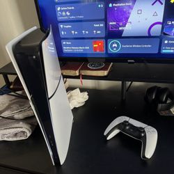 PS5 Slim 500 GB