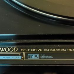 KENWOOD TURNTABLE