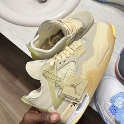 Retro 4s Off White Sail