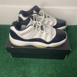 Jordan 11 Low ‘Iridescent’ Size 7Y w/ Box