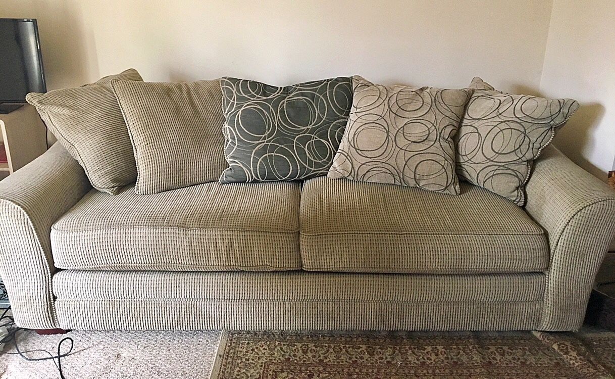 Sofa and Recliner set