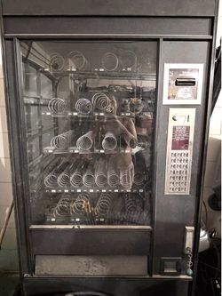Snack Vending Machine