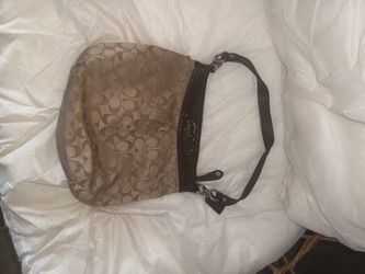 Coach Signature Hobo Shoulder Bag