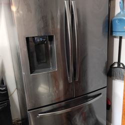 Samsung Refrigerator 