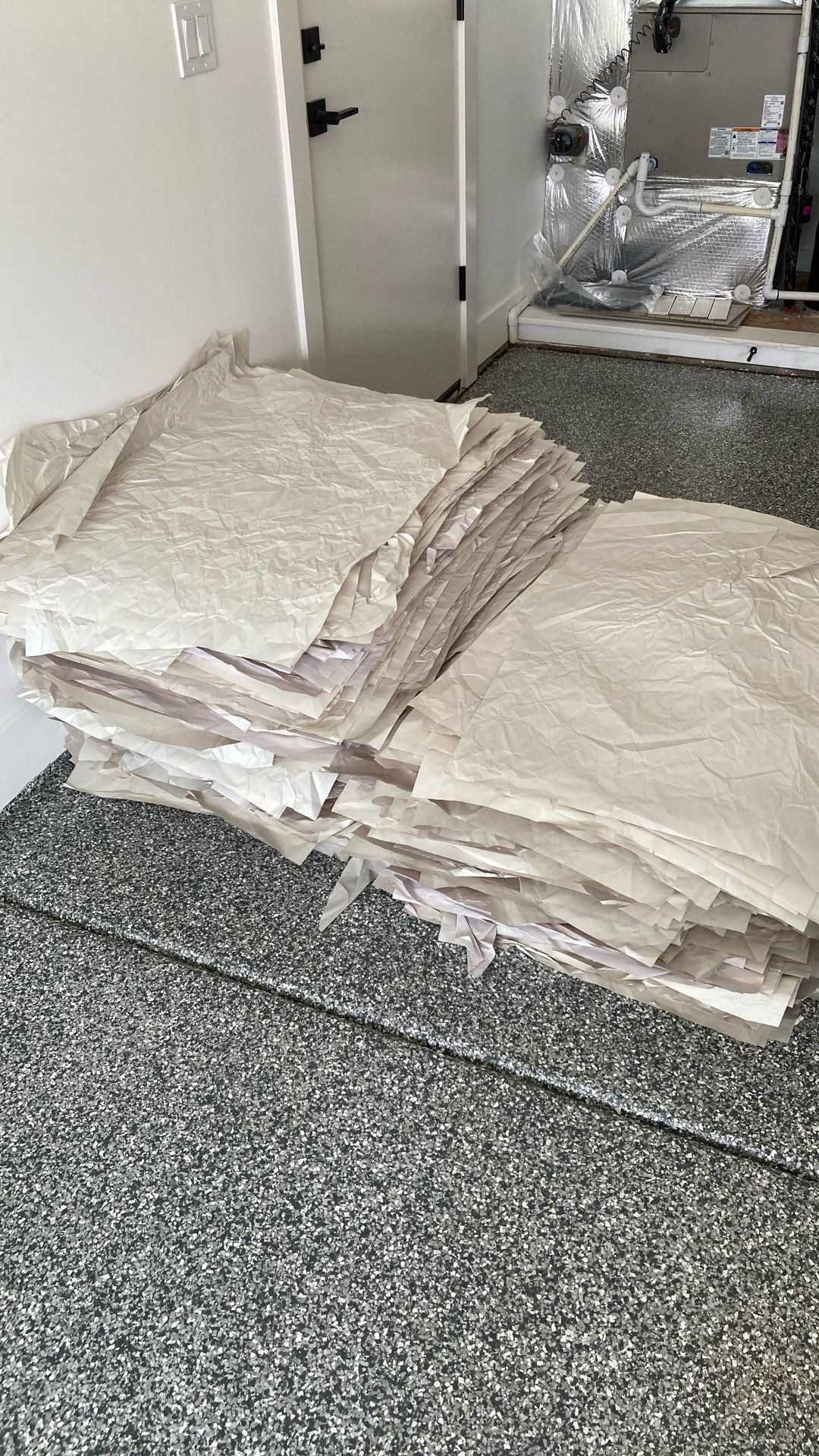 Move wraping paper Move supplies