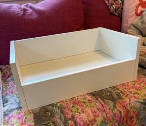 IKEA cat/ dog/ doll bed