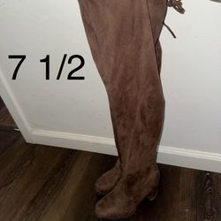 Women’s Boots Size 7 1/2