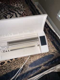 Cameo silhouette Cutting Machine For Arts And Crafts