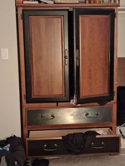 Dresser