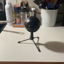 Blue Snowball Microphone 