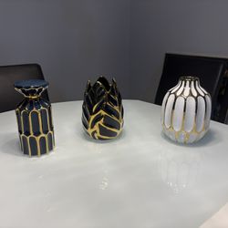 Two Vose one candlestick