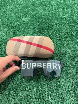 Women’s Burberry Sunglasses