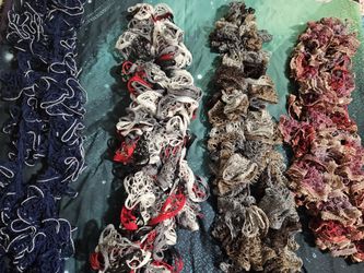Crochet Ruffled  Scarf