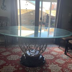 Dinning Table