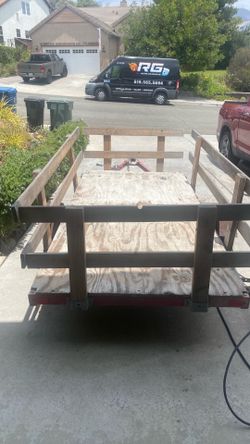 8x4 trailer with wood sides