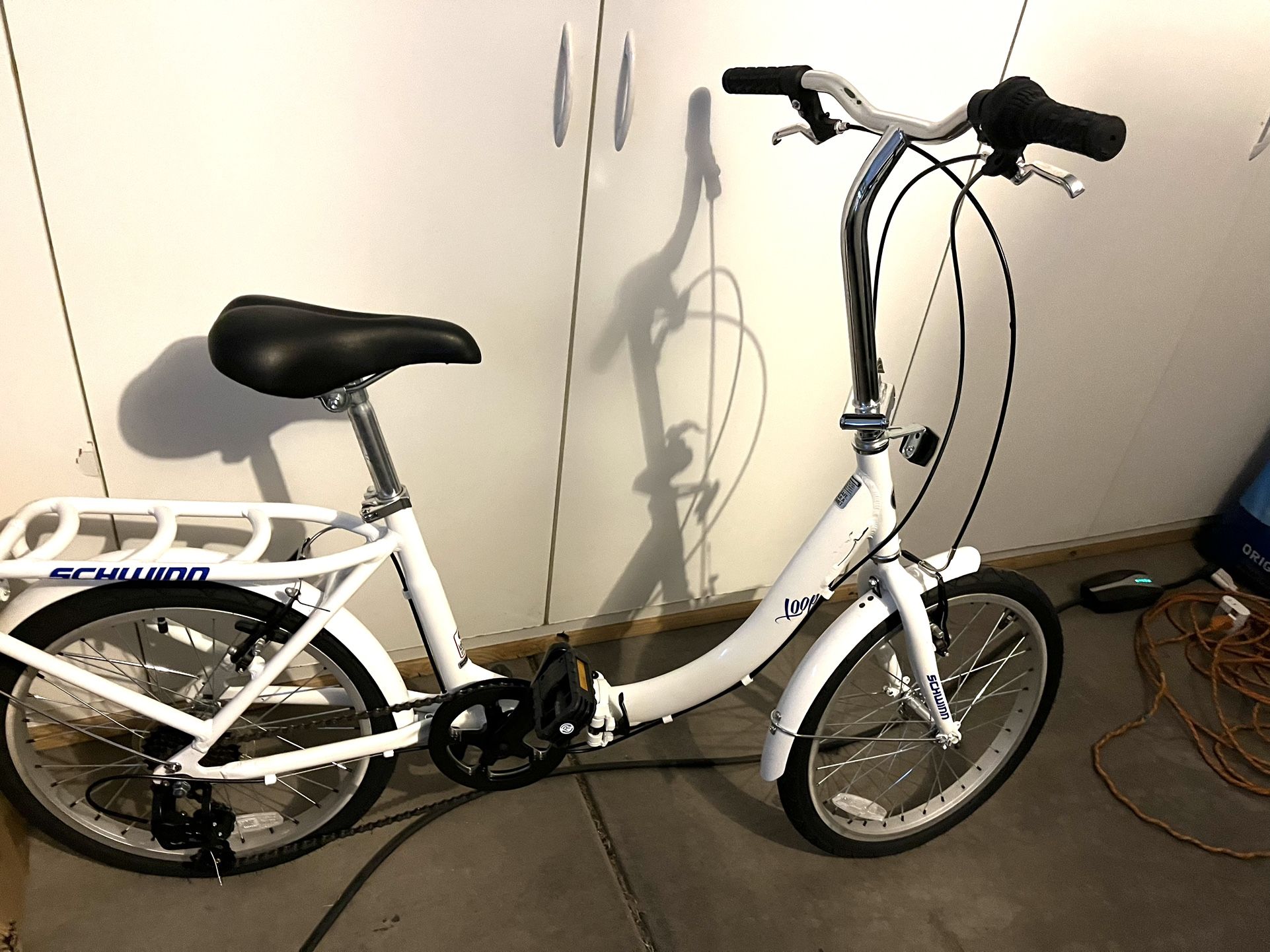 Schwinn Loop Foldable Bike 