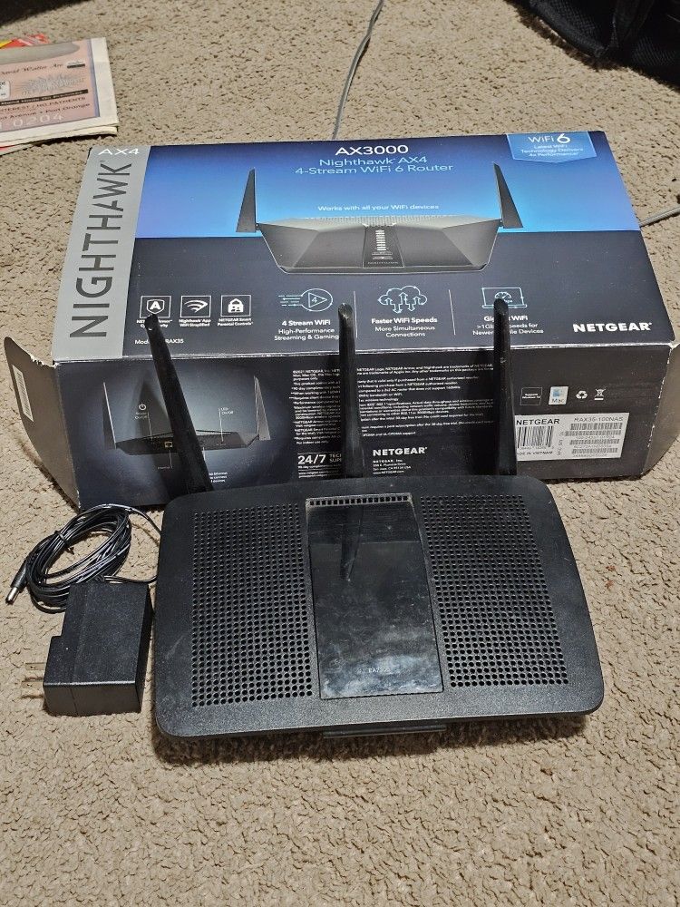 AX3000 NIGHTHAWK AX4 4-STRRAM WIFI 6 ROUTER