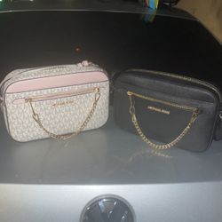 Michael Kors Shoulder bags