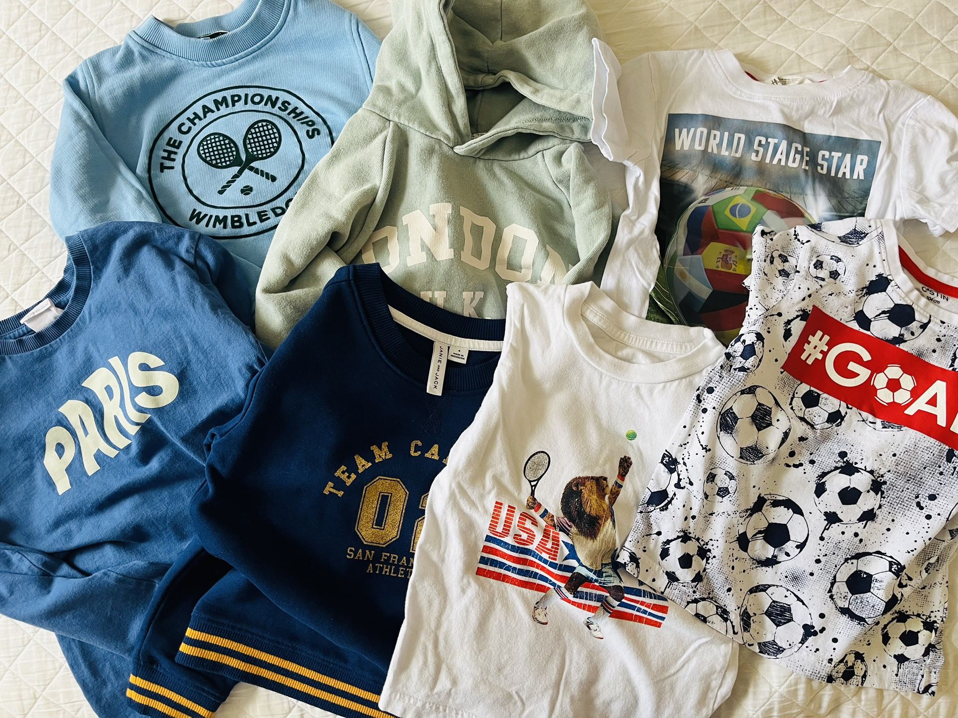 Lot Of Tennis And Soccer Theme Sweatshirts And T-Shirts Boys Sz3-4