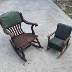 Set - Mother And child Set Of Rocking Chairs