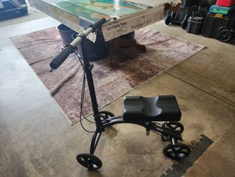 Knee scooter