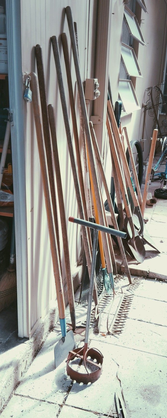 Retired Landscaper, All Tools 5$ All For100
