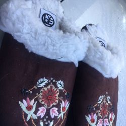 New Embroidered Slippers. Size 10