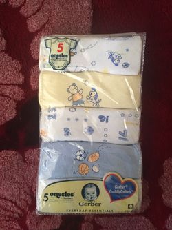 Baby onesies bodysuit. Pick up only. $6.