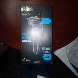 Braun Series 5 Electric Shaver 