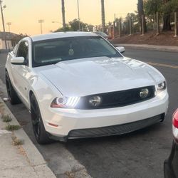 2010 Ford Mustang