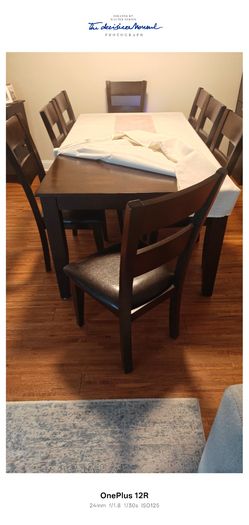 Dining room table with 8 chairs