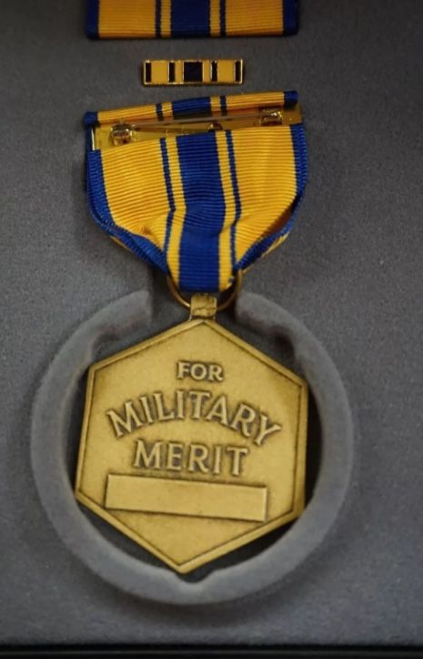 Collectible UNITED STATES OF AMERICA "For Military Merit" Medal