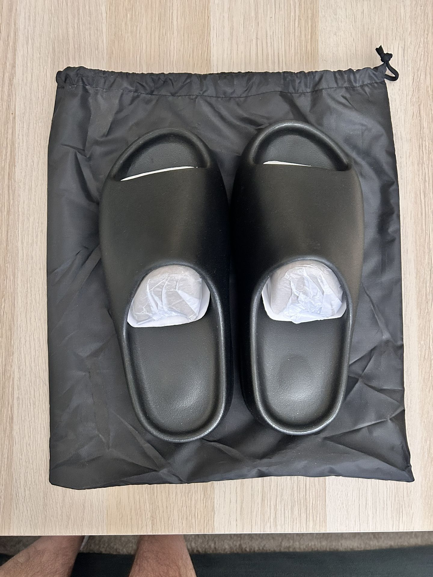 YS-01 Yeezy Slides Black Size 9