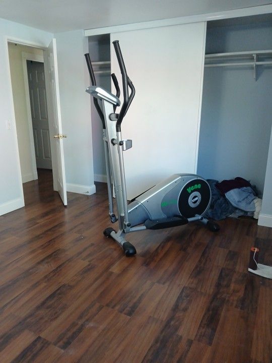 Exercise machine 