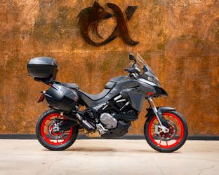 2022 Ducati Multiestrada V2S 