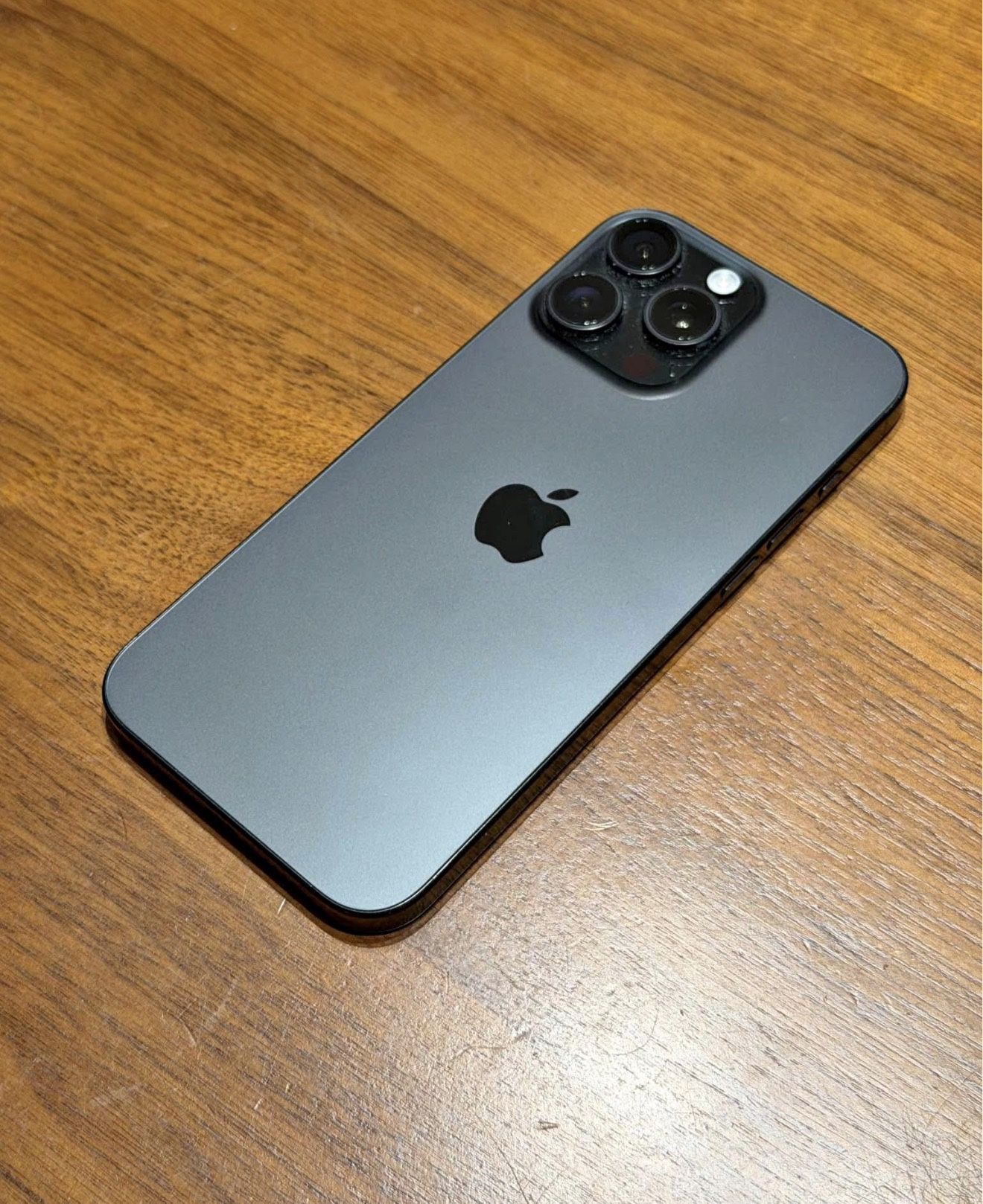 iPhone 16 Pro Max Unlocked 250gb