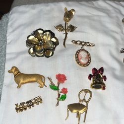 Brooches 
