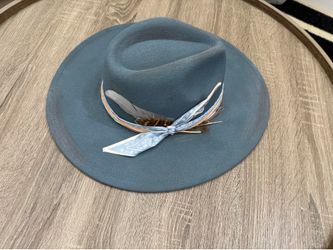 Custom felt hat brand new