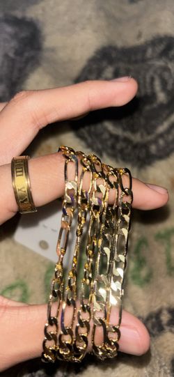 Gold bracelets 5pc