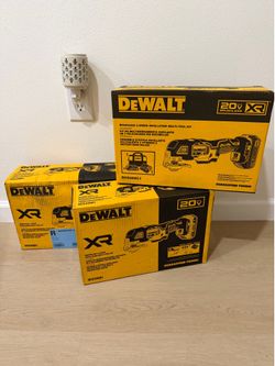New DEWALT XR 20V Brushless Oscillating Multi-Tool with Battery and Charger