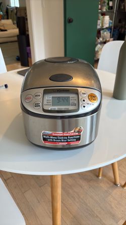 Zojirushi rice cooker