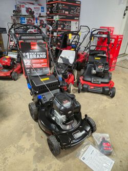 Brand new Toro Recycler® Max w/ Personal Pace® & SmartStow® Gas Lawn Mower
Model: 21485 
$485